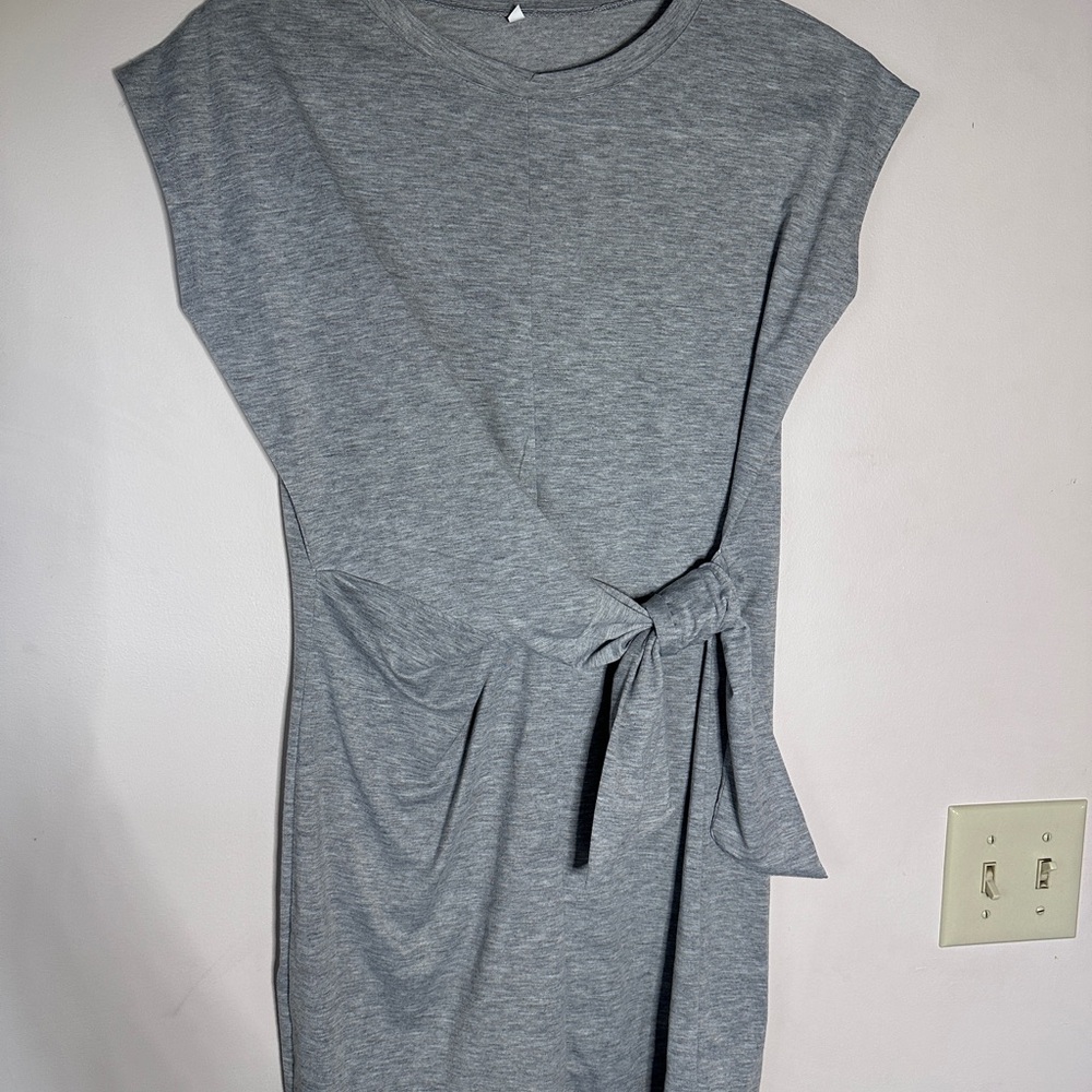 Gray Tie-Waist Cap Sleeve Dress - Women